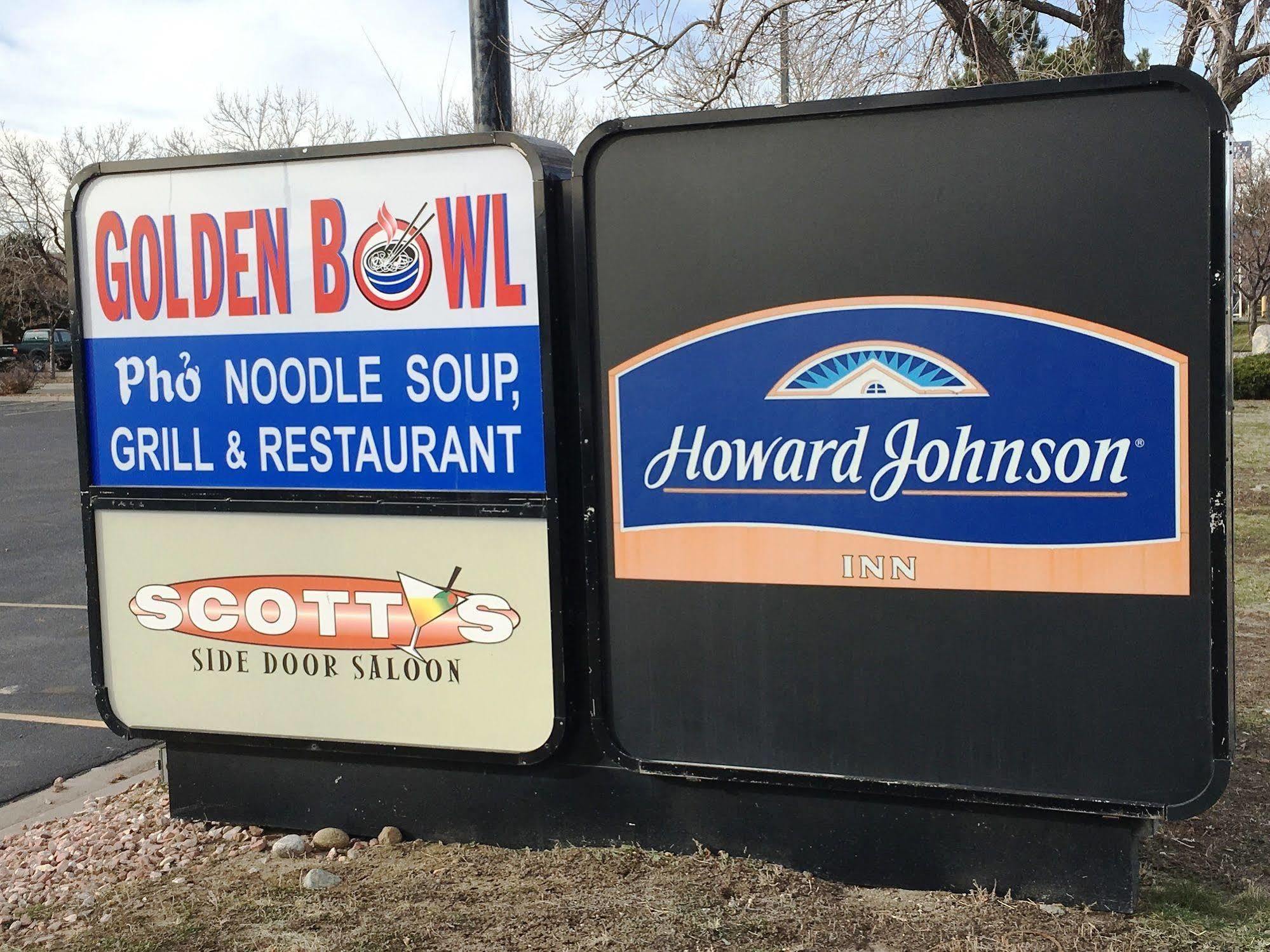 Howard Johnson By Wyndham Denver West Wheat Ridge Exterior photo